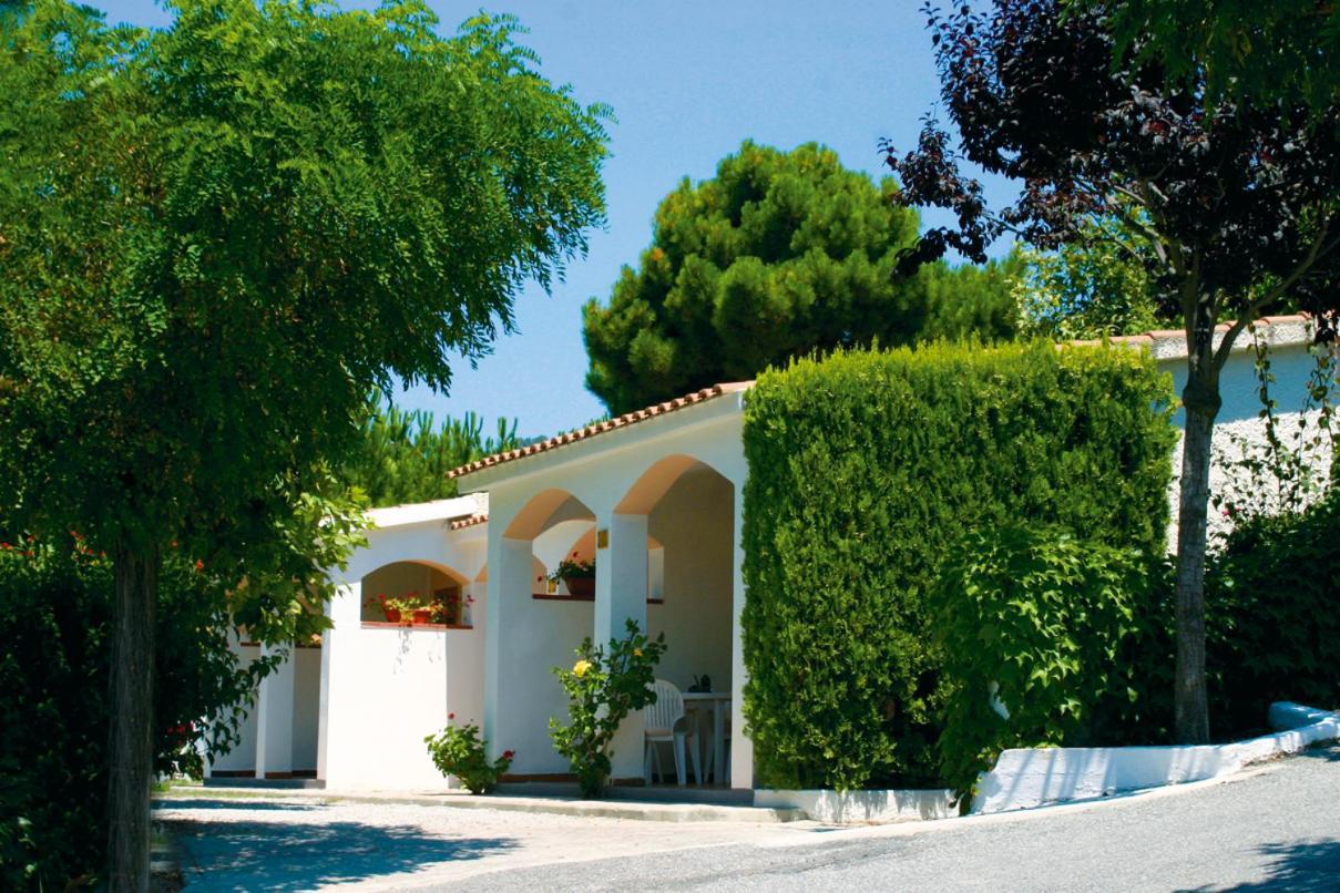 Residence Villaggio Smedile Capo Vaticano Ngoại thất bức ảnh
